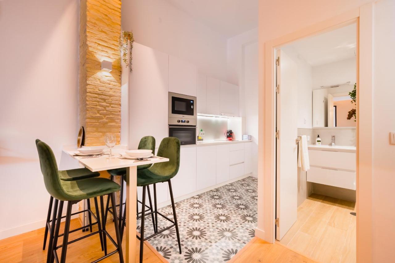 Diseno Triana 2 Rooms Sevilla Eksteriør bilde